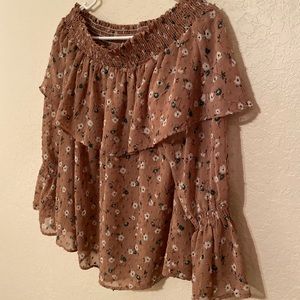 pink/brown colored top